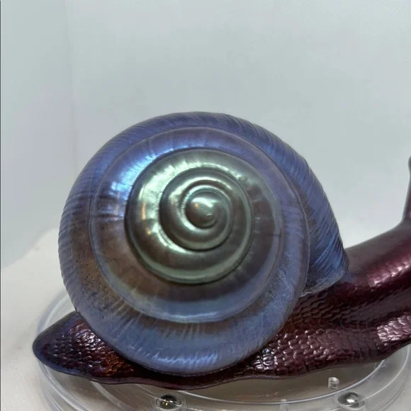 Iridescent Resin Snail Figurine - Picture 3 of 12